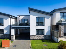 22, Sea View Crescent, Perranporth TR6 0FN