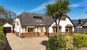 12 Sandy Way Cottage, Bure Road, Christchurch BH23 4ED