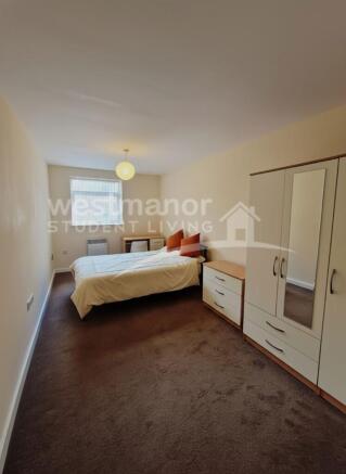 FLAT 17 ROOM 2