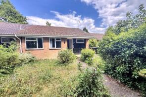 36, Sheasby Close, Salisbury SP5 5PN