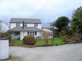 Trelise House, Road From Trelawney Estate To Greensplat, Truro TR4 8RS