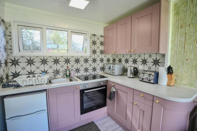 Lounge/Kitchen