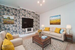 15, Longton Road, Salford M6 7QW