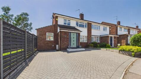 Abbotts Crescent, Enfield