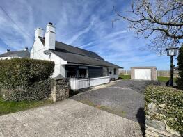 Bryn Derwen, Gorad Road, Valley, Holyhead LL65 3BS