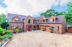 Tilia House, Main Street, Hillam, Leeds LS25 5HG