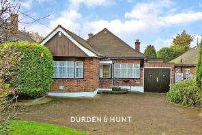 Laurel Dene, Stapleford Road, Stapleford Abbotts, Romford RM4 1EJ