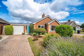 3, Medina Gardens, Basingstoke RG23 7AY