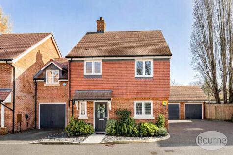 Great Stones Way, Ash, Surrey, GU12