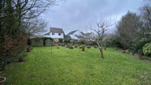 7, Christa Court, Liskeard PL14 5BX