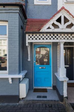 Chingford Avenue, E4