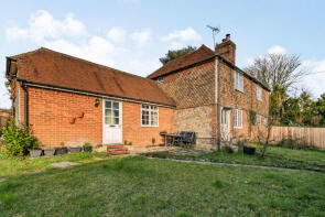 2, Coast Cottages, Sandway Road, Maidstone ME17 2NA