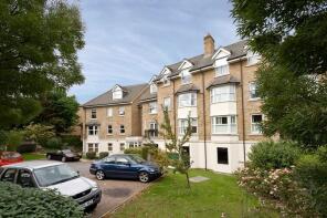 Flat 15, 263 Warwick Court, Kingston Road, Wimbledon, London SW19 3NP