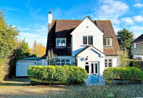 Whistlers, Itchenor Road, Chichester PO20 7AA