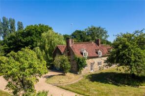 Brook Cottage, Hollycombe School Road, Liphook GU30 7LY