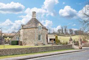 The Lodge, A435 From Shab Hill Junction To Dark Lane Junction, Cirencester GL7 7BU