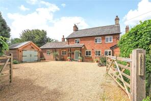 Foxlea, Church Road, Salisbury SP5 1AH
