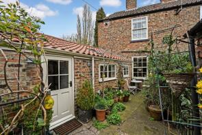 16, Bondgate, Ripon HG4 1QD