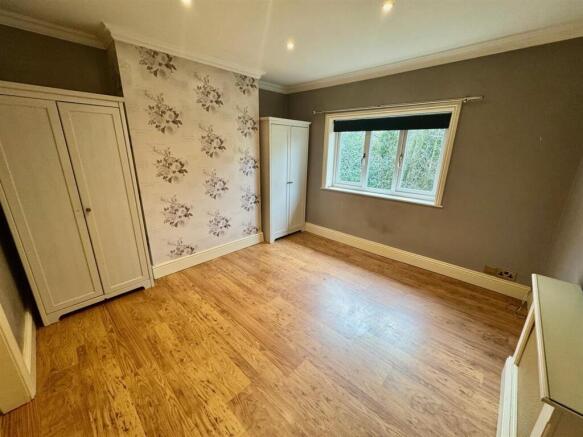 Bedroom 2.jpg