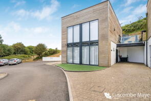 12, Beachdown, Road From Bowling Green Cross To Challaborough Sea Front, Kingsbridge TQ7 4JB