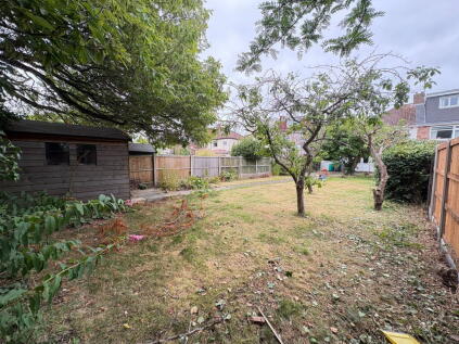 Claremont Avenue, Maghull