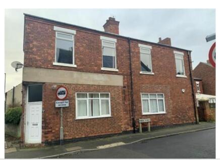 Sheffield Road, Creswell, Worksop, S80 4HG