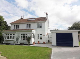 Poplar Cottage, Shore Road, Scunthorpe DN17 4AD