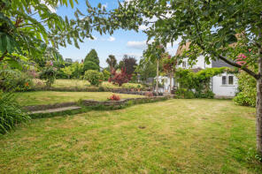 219, St Andrews Road, Bridport DT6 3BT