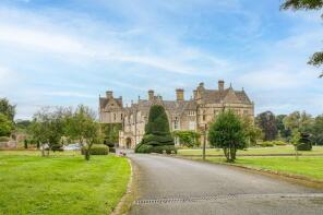 Flat 21, Brockhampton Park House, Road From Park Lane To The Quarry, Cheltenham GL54 5SP