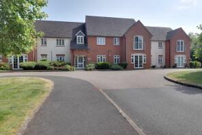 3, Darcy House, Old Stafford Road, Cross Green WV10 7EN