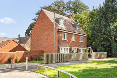 Elmer Close, Hoddeson
