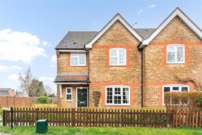 6, Old Chapel Close, Aylesbury HP17 0RA
