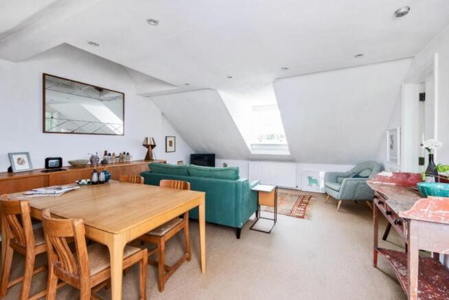 Flat 5, 28, Upper East Hayes Bath, BA1 6LP-6.jpg