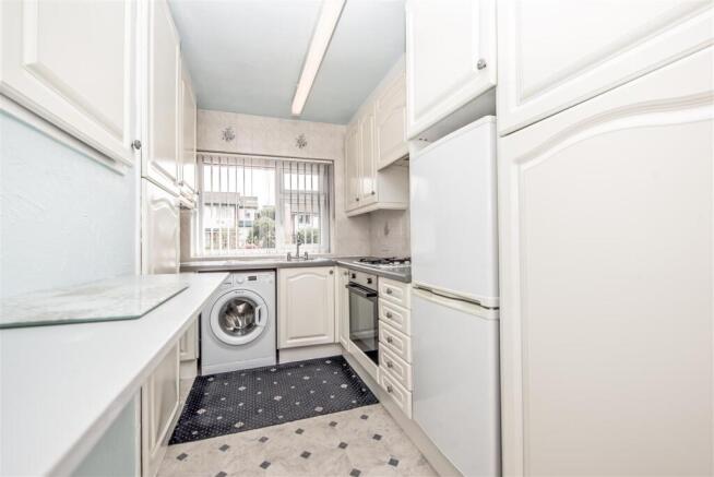 Fitted Kitchen: