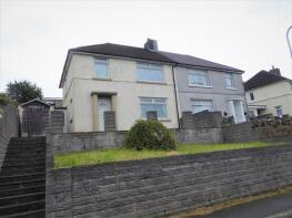 13, Heol Pandy, Llangeinor, Bridgend CF32 8RA