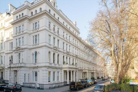 Lancaster Gate, Hyde Park, London, W2.