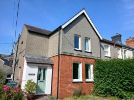 1 Min Y Nant, Minafon Terrace, Caernarfon LL55 4SL