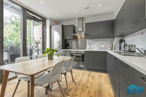 Kidderpore Avenue, Hampstead, London, NW3