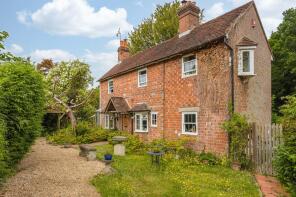 Bryle Cottage, Tompsets Bank, Forest Row RH18 5BG