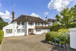 53, Brookmans Avenue, Brookmans Park AL9 7QG