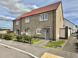 66, Dragon Fly Chase, Ilchester, Yeovil BA22 8WB