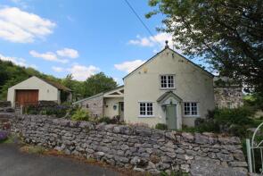 57, Yealand Road, Carnforth LA5 9SJ