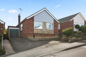 3, Hillview Close, Colchester CO5 7HS