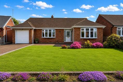Larch Avenue, Macclesfield