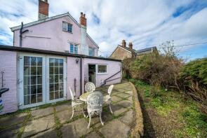 1, Laburnum Cottages, Arreton Street, Newport PO30 3AG