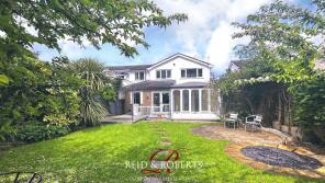 4, Henblas, Flint CH6 5PW