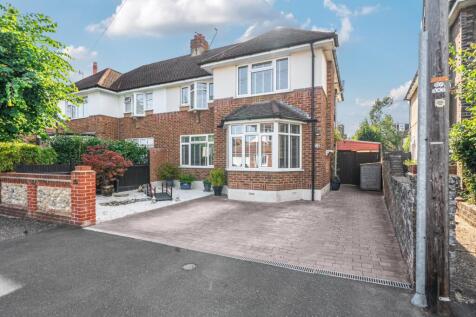 Peverel Road, Worthing, West Sussex, BN14