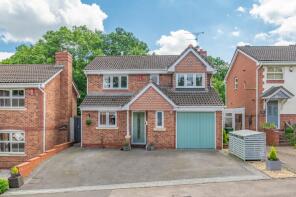 37, Moorcroft Gardens, Redditch B97 5WG