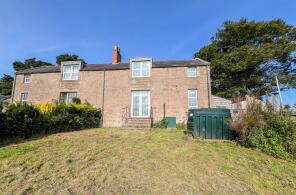 2, Castle Hill Cottages, West Lilburn NE66 4PL