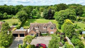 39, The Ridgeway, Eastbourne BN20 0EU